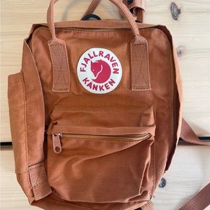 Fjallraven Kanken mini backpack